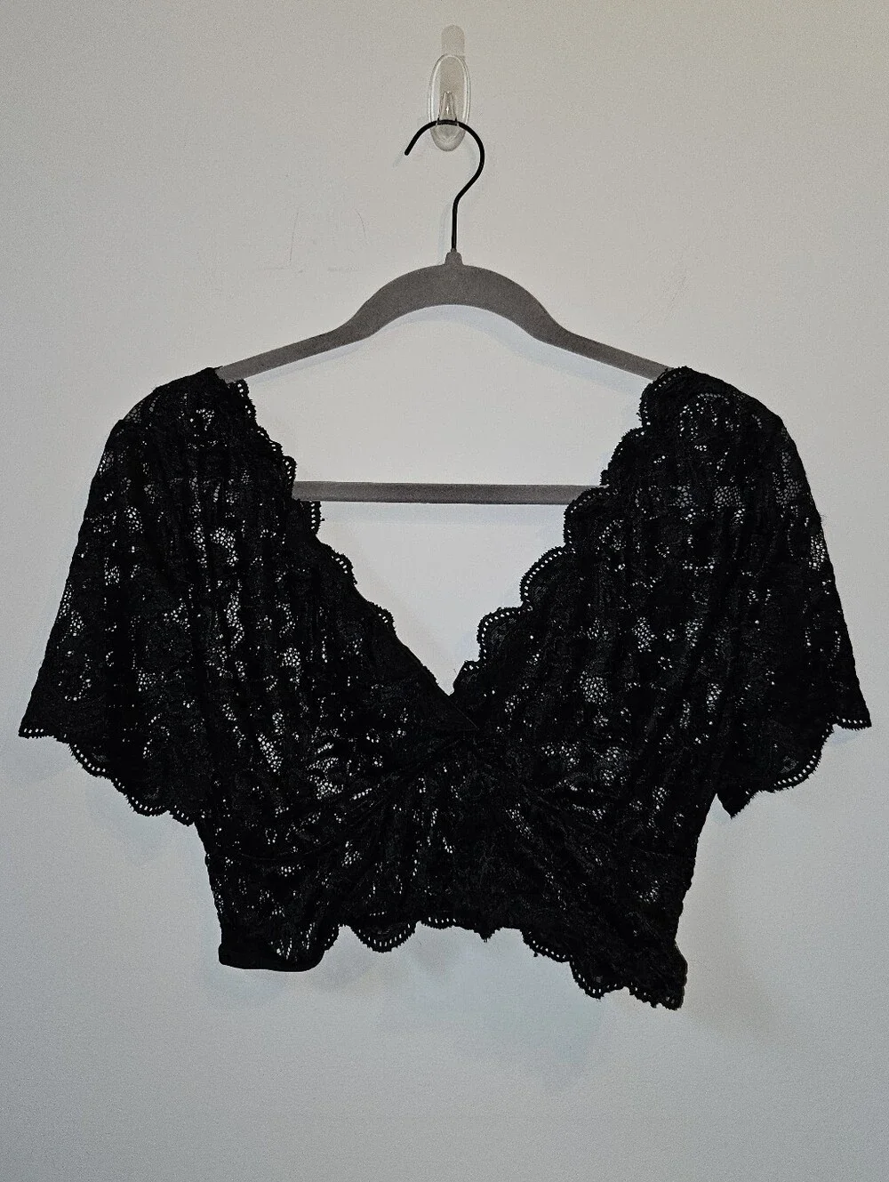 Black Lacey Short Cardigan Medium/Large